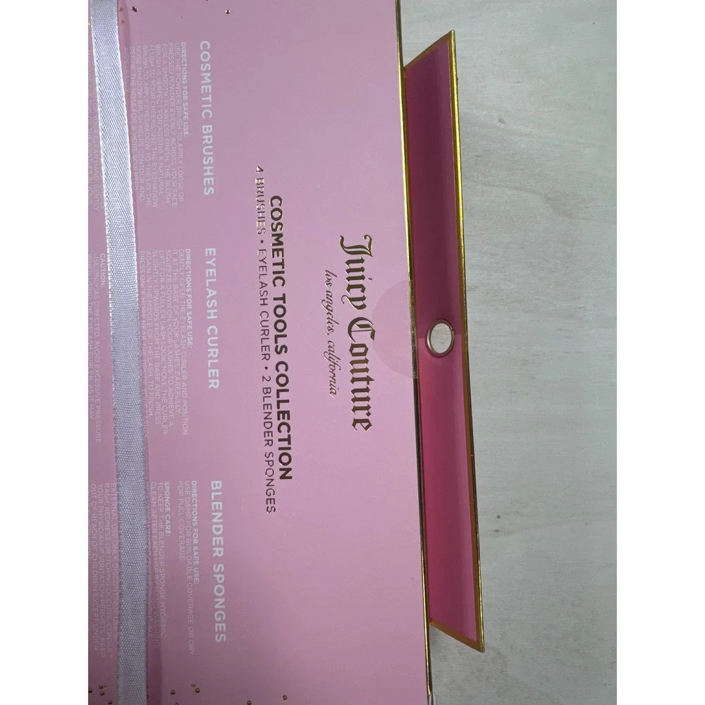 Juicy Couture Skin Glow Liquid Blush Highlighter & Cosmetic‎ Tools Brush Set NIB